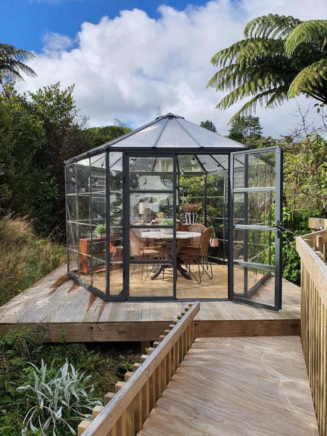 Tiny House With Greenhouse Dining Lower Hutt Luaran gambar